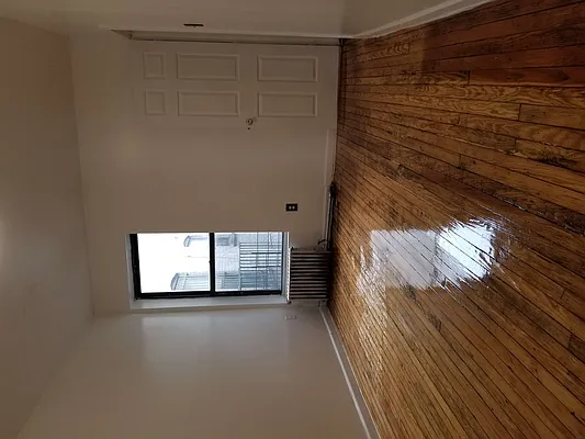 Rented by BRICK & GALO REALTY CORP | media 31