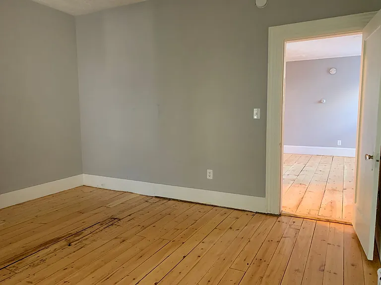 7 Green Street — Photo 14