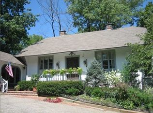 6063 Spring Mill Rd, Indianapolis, IN 46228