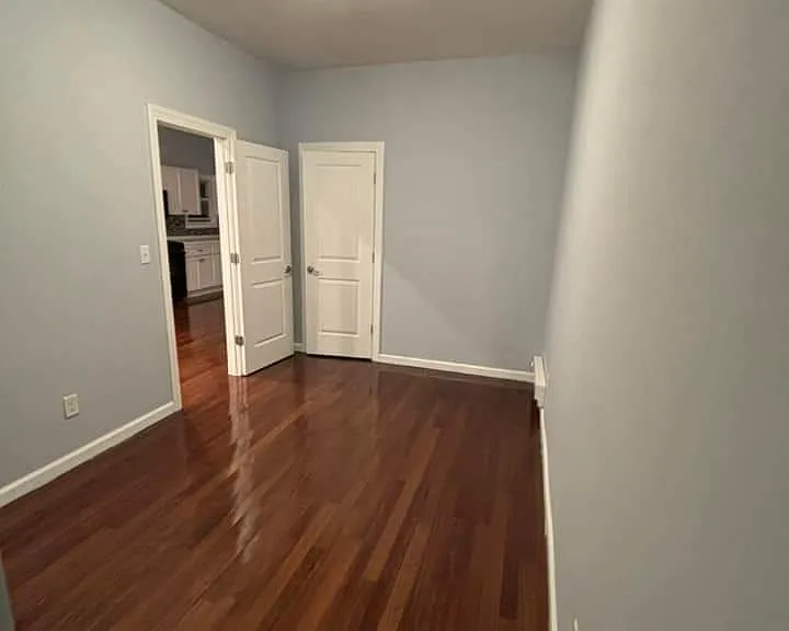 36 E 16th St #2 — Photo 2