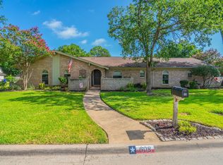 608 Field St, Colleyville, TX 76034