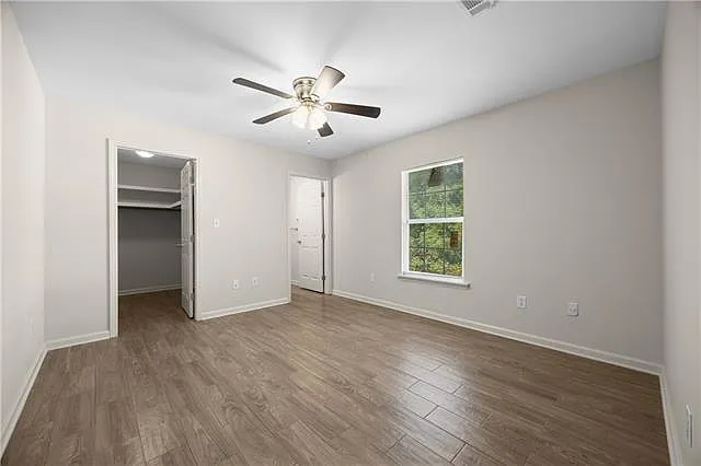 2443 N Miro St — Photo 12