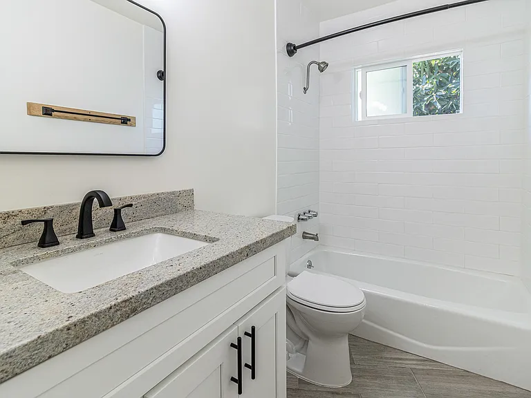 11050 Lambert Ave #8 — Photo 8
