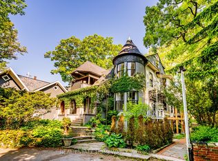 3025 Queen St E, Toronto, ON M1N 1A5