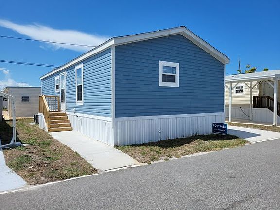 2nd image of 4125 Park St N #732
