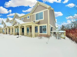 39138 Welsh Ln, Beach Park, IL 60083