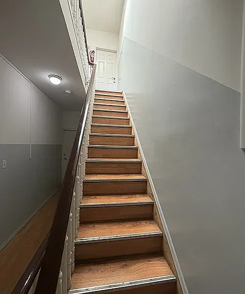 277 Devoe St #3 — Photo 10