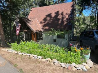 23908 Bowl Rd, Crestline, CA 92325