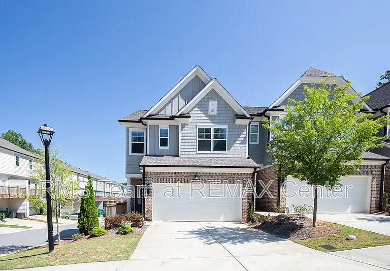 5125 Hillington Way — Photo 1