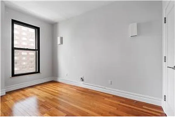 Rented by Carnegie Hill Properties | media 32