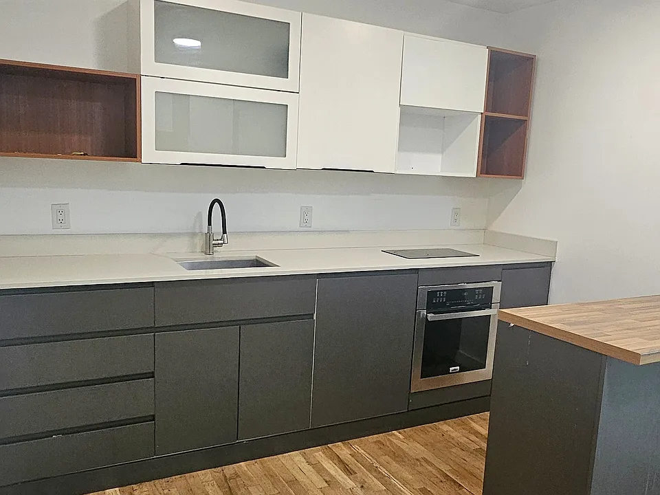35 Springside Ave #3H