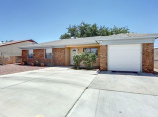 5732 Hanover Rd NW, Albuquerque, NM 87105