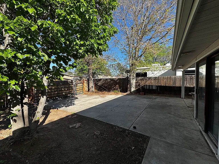 2310 Marlborough Rd — Photo 26