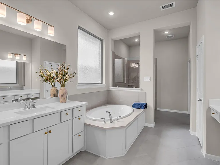 32117 Magnolia River Trl — Photo 23