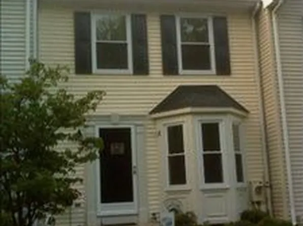 1132 Oakmoor Ct, Halethorpe, MD 21227