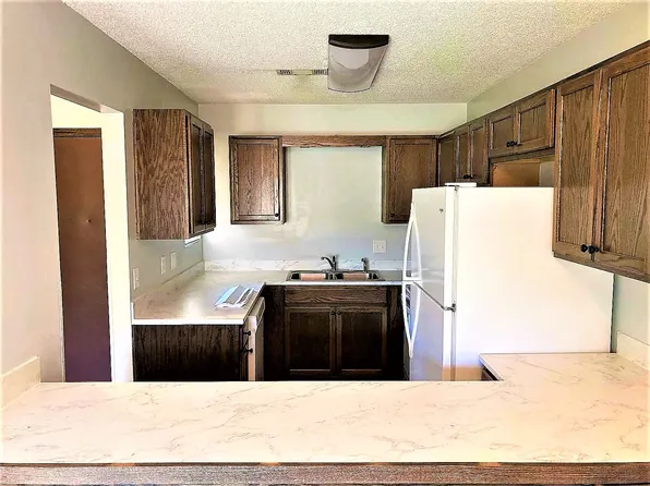 4004 Southport Dr, Bartlesville, OK 74006