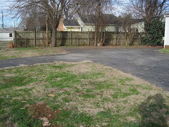 3rd image of 2507 Yanceyville St
