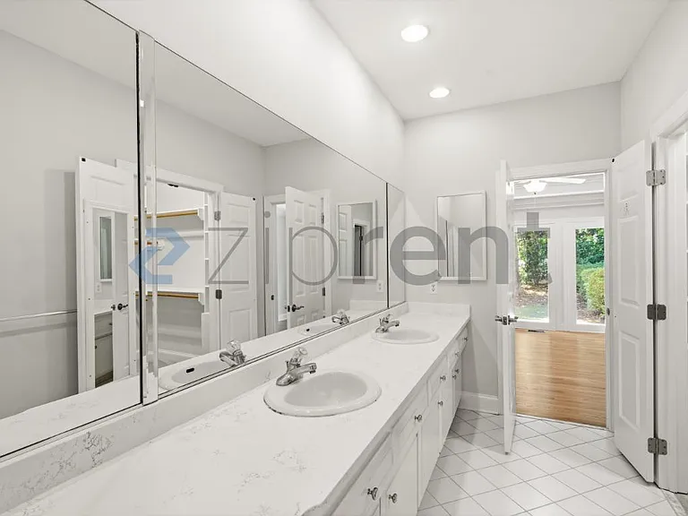 73201 Burrington — Photo 30
