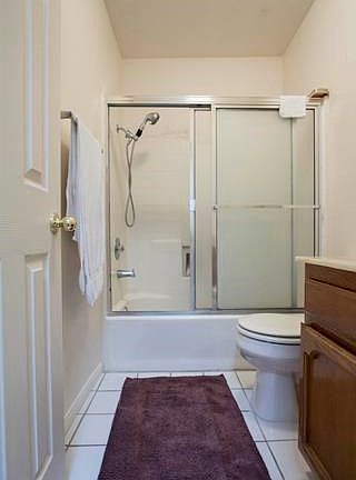5th image of 4055 W Rosecrans Ave APT 6