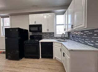153-155 Academy St #2R-2, Jersey City, NJ 07302