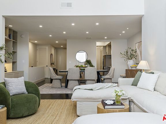 2nd image of 11628 Montana Ave #208