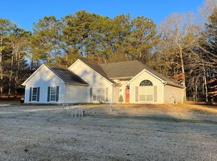 382 Cumberland Trl, Senoia, GA 30276