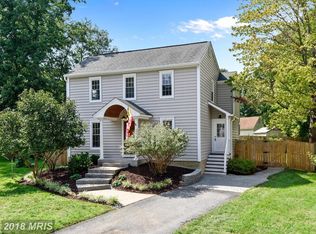 1043 Hyde Park Dr, Annapolis, MD 21403