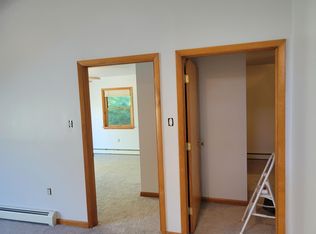 231 Dymond Hollow Rd, Falls, PA 18615