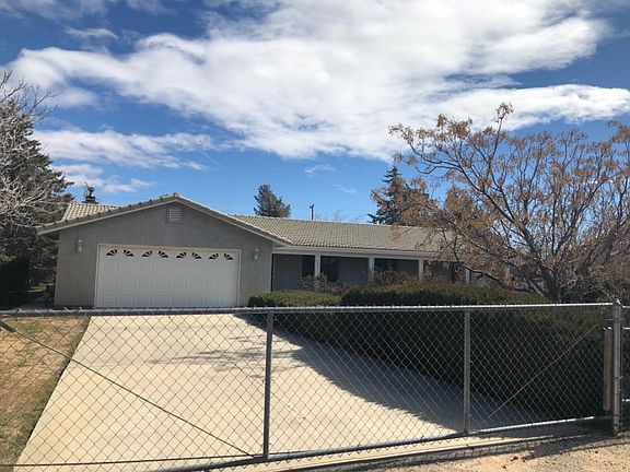 2nd image of 7457 Oxford Ave