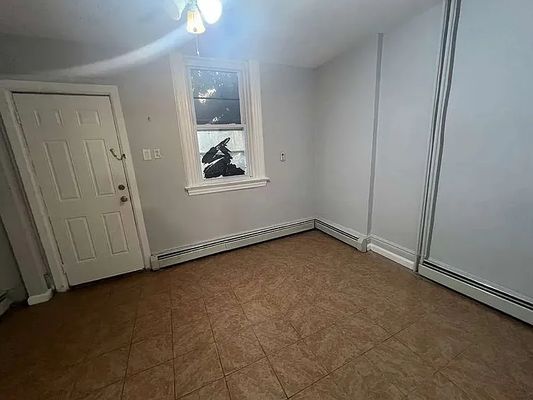 876 Main Ave #1 — Photo 6