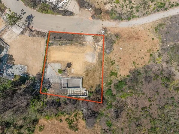 1228 Las Lomas Pl, Pacific Palisades, CA 90272