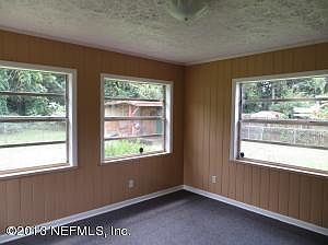 4th image of 6054 Terry Parker Dr S