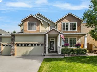 808 N 9th Way, Ridgefield, WA 98642