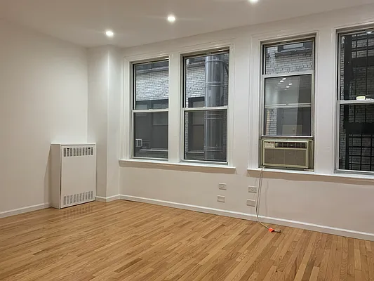 Rented by Brown Harris Stevens | media 11