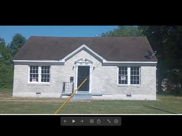 1128 W Lexington Cir, Memphis, TN 38107