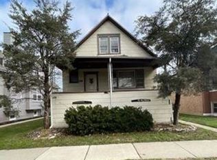 6529 27th St, Berwyn, IL 60402