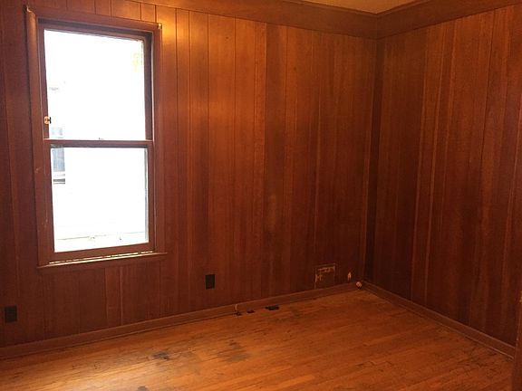 5th image of 18 Homestead Ave #1