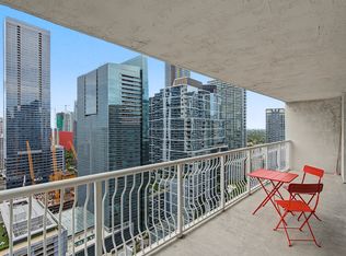 1200 Brickell Bay Dr APT 3419, Miami, FL 33131