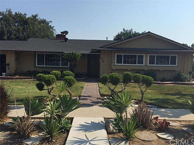 Drought friendly plants in the front.