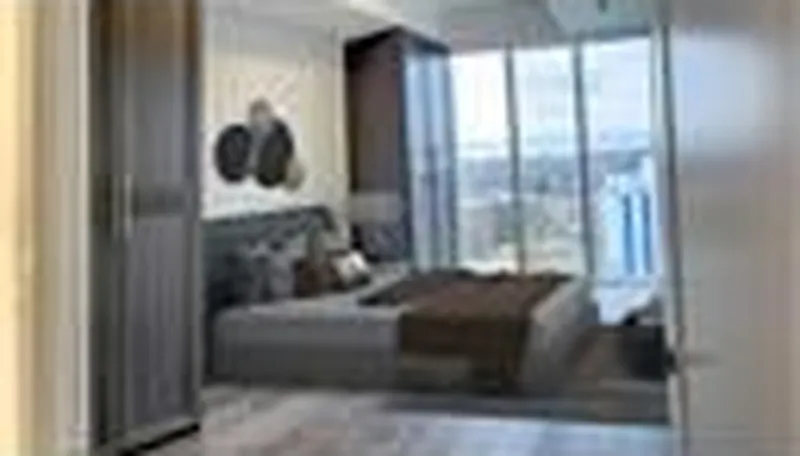 Thumbnail 12