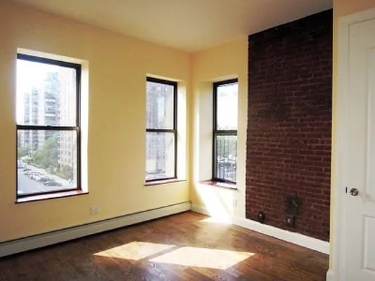 Rented by Citi Habitats | media 23