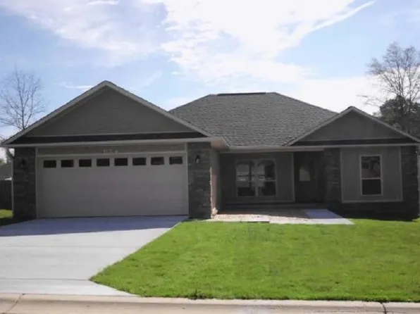 307 Queen Elizabeth Dr, Haskell, AR 72015