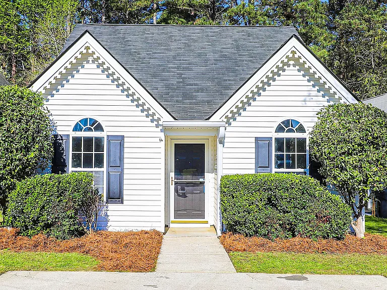4531 Derryclare Ln — Photo 18