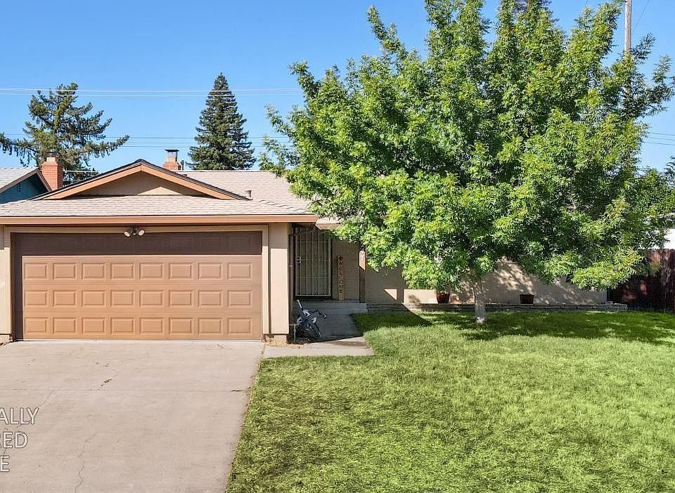 1st image of 2247 Whistler Way