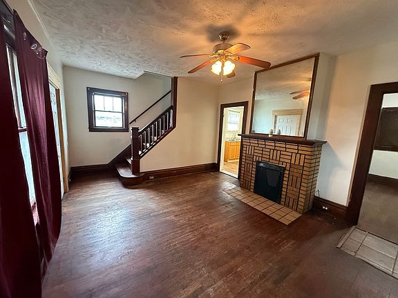 5th image of 324 30th St