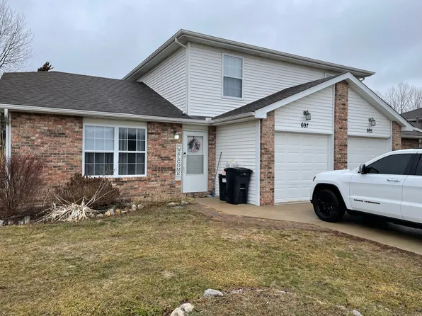 657 W Country Squire Ct #655, Columbia, MO 65202