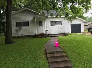 607 Pine St, Commerce, TX 75428