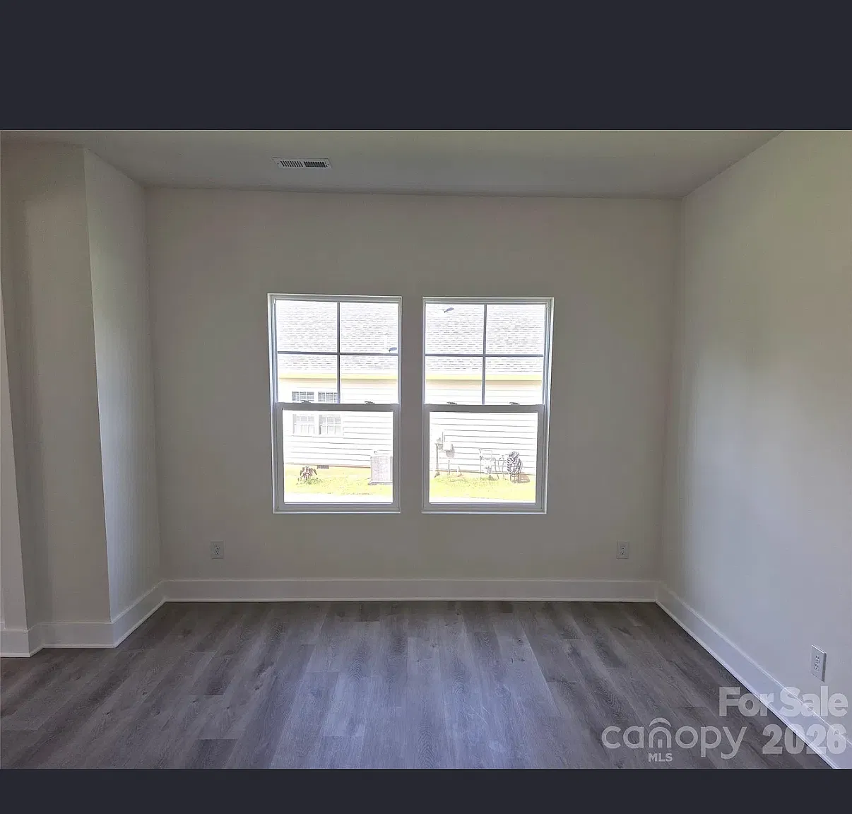 4 bed, 2806 sqft, $2,395 — Photo 1