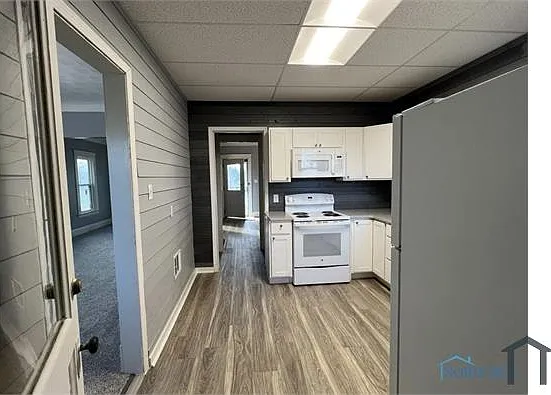 1024 Indiana Ave — Photo 5