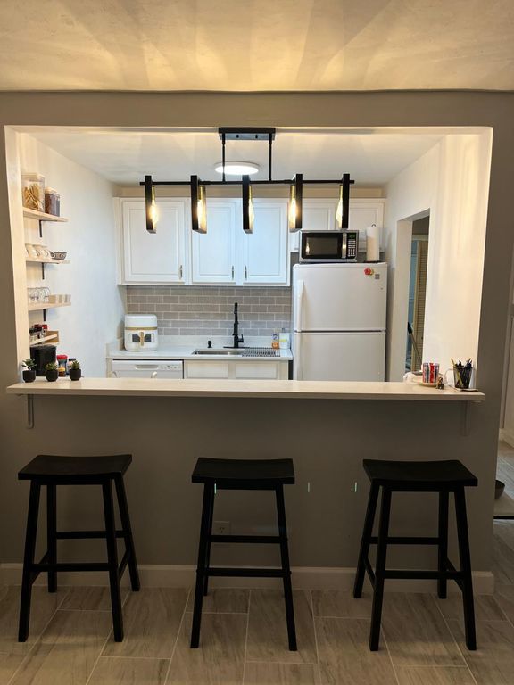 2300 SE 2nd St APT 11, photo 6